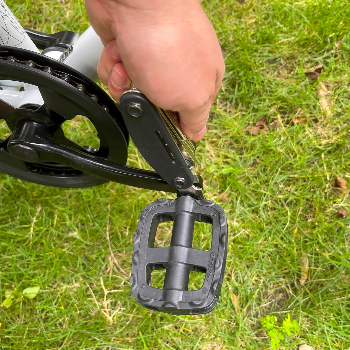 Kitbest Fahrrad Reparaturset, Fahrrad Werkzeugset Reparatursatz mit 16-in-1 Fahrrad Multitool, Fahrrad Werkzeug Reparaturset Flickzeug Set Fahrradwerkzeug multitool werkzeug für Unterwegs